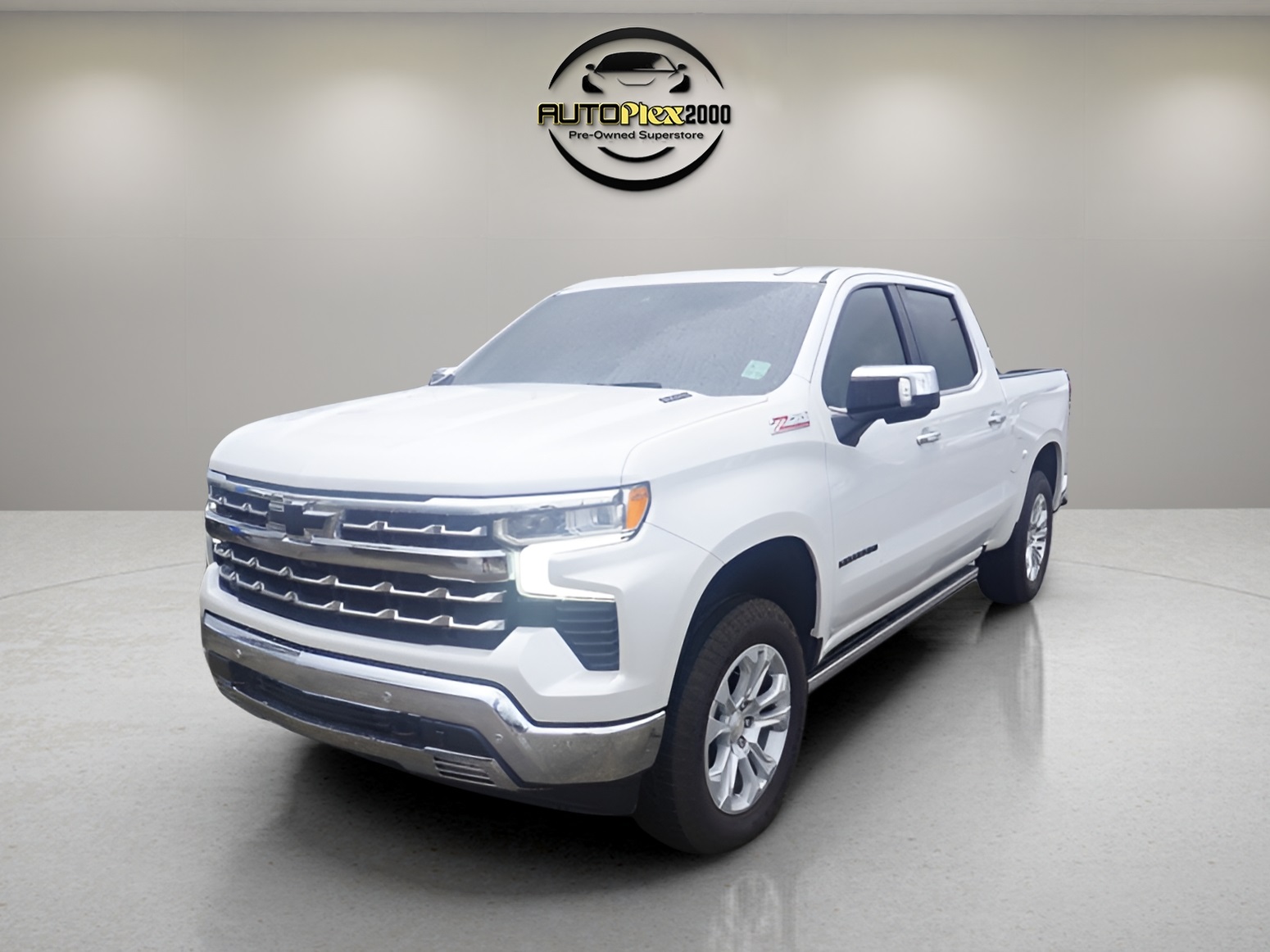 2022 Chevrolet Silverado 1500 LTZ photo 3