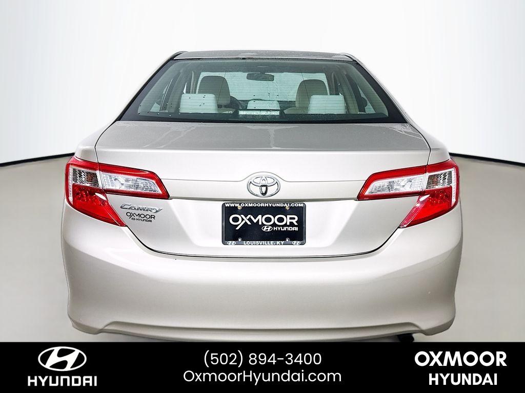 2013 Toyota Camry L photo 6