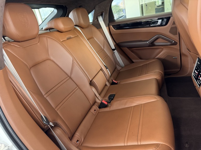 2023 Porsche Cayenne Coupe GTS photo 22