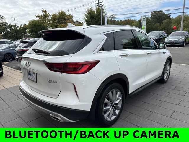 2022 Infiniti QX50 Luxe photo 7