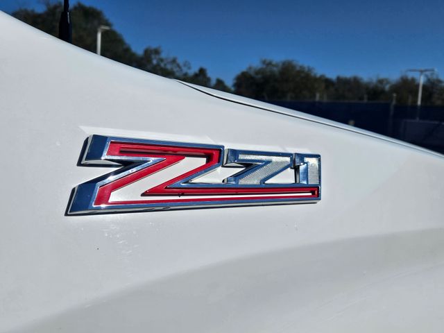 2021 Chevrolet Silverado 1500 LTZ photo 4