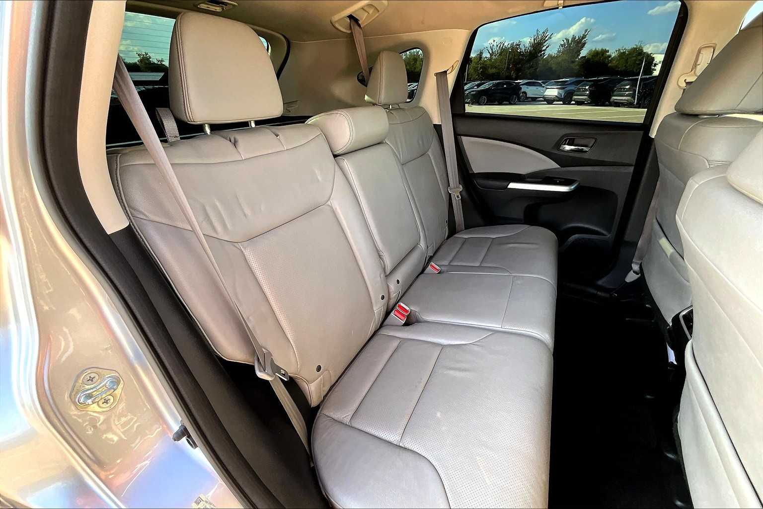 2015 Honda CR-V EX-L photo 16