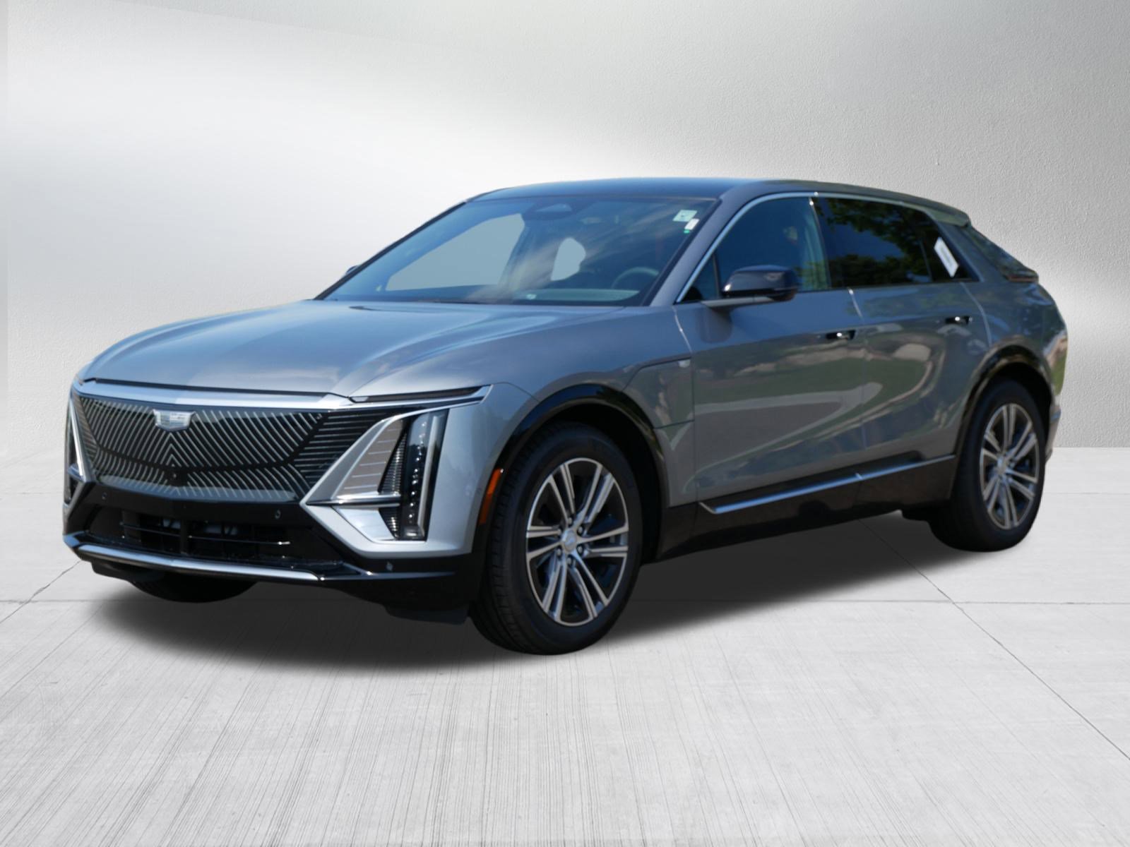 2026 Cadillac Lyriq Luxury photo 3