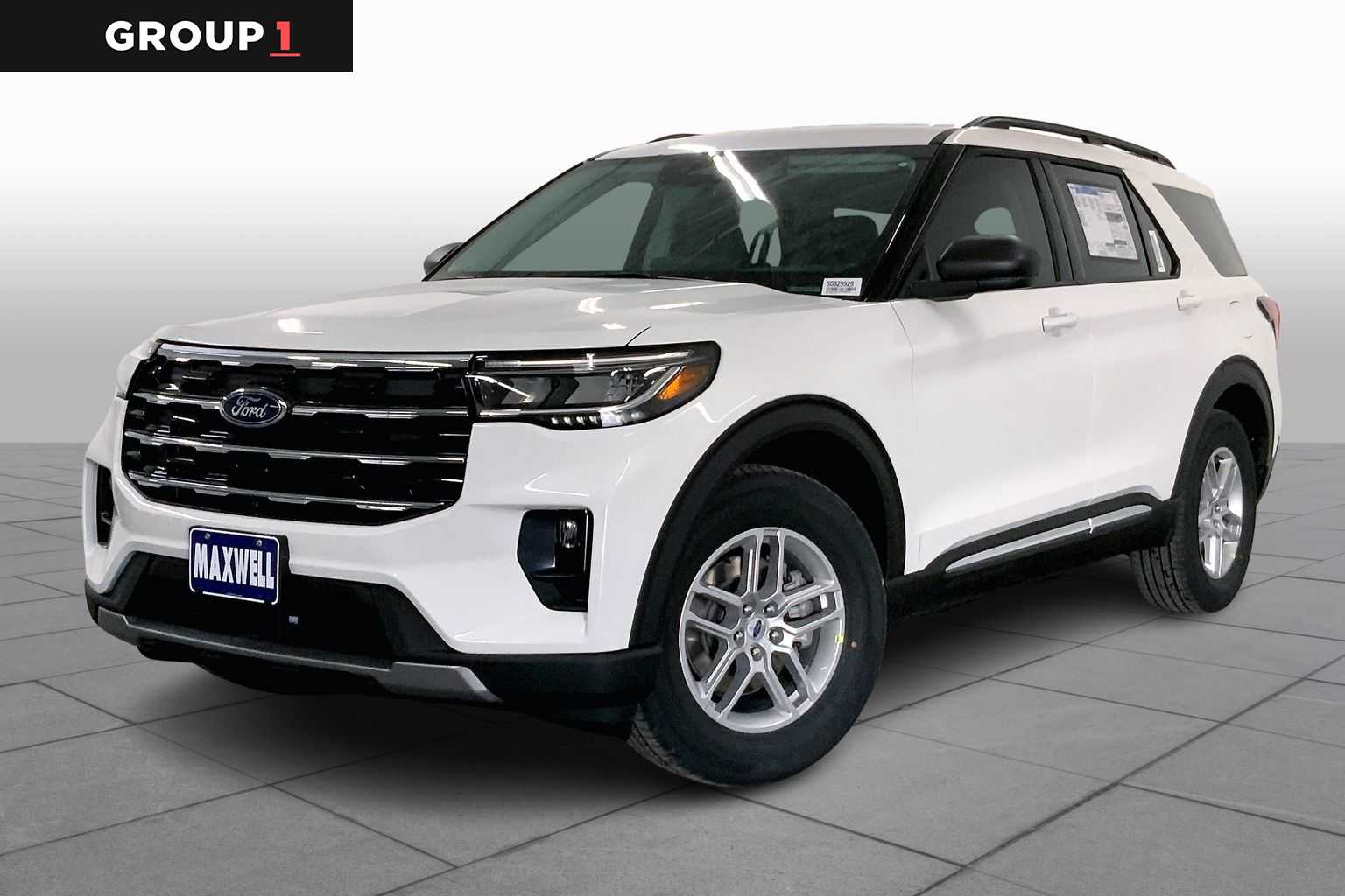 2025 Ford Explorer Active's photo
