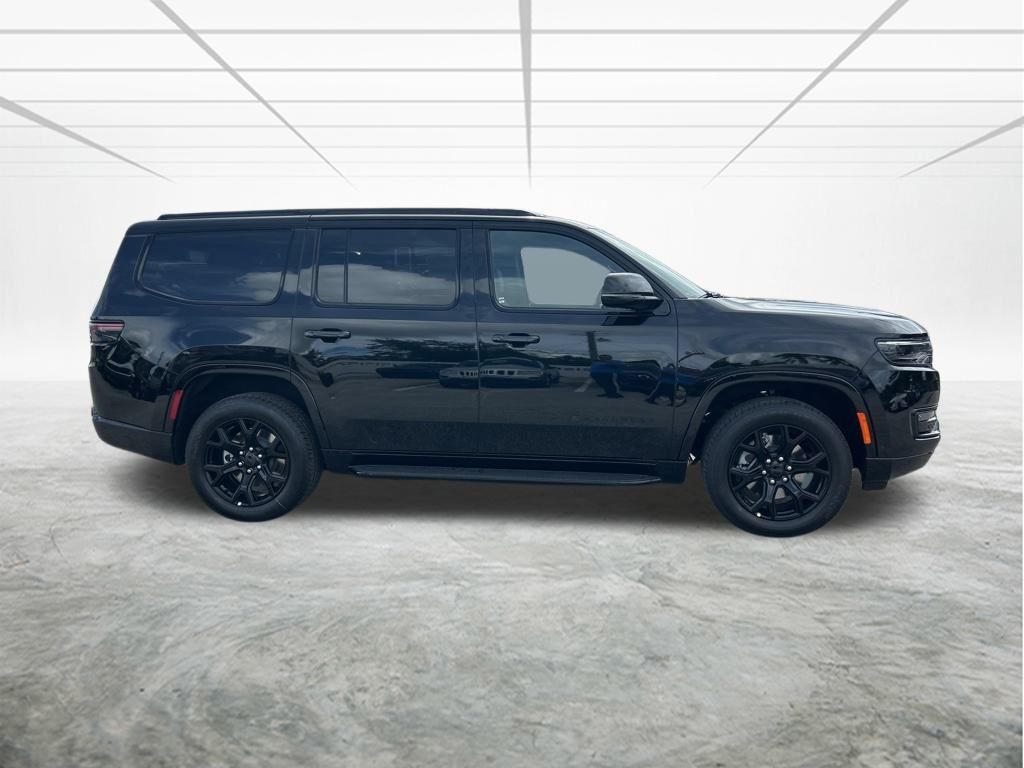 2025 Jeep Wagoneer Series II Carbide photo 3