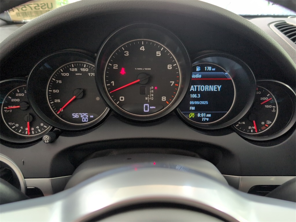2017 Porsche Cayenne Platinum Edition photo 19