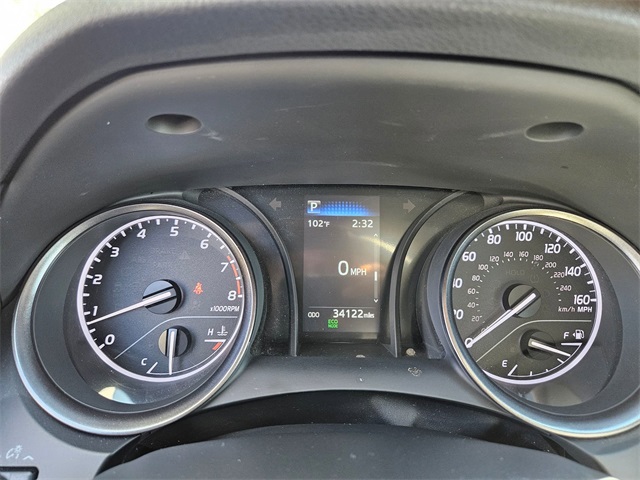 2024 Toyota Camry SE photo 3
