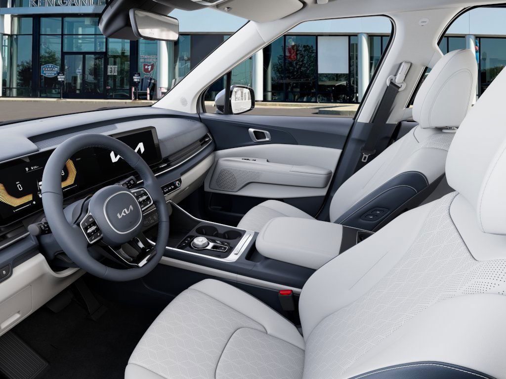 2026 Kia Carnival EX photo 17