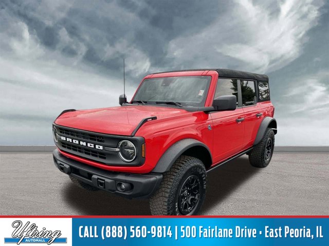 2024 Ford Bronco Black Diamond photo 2