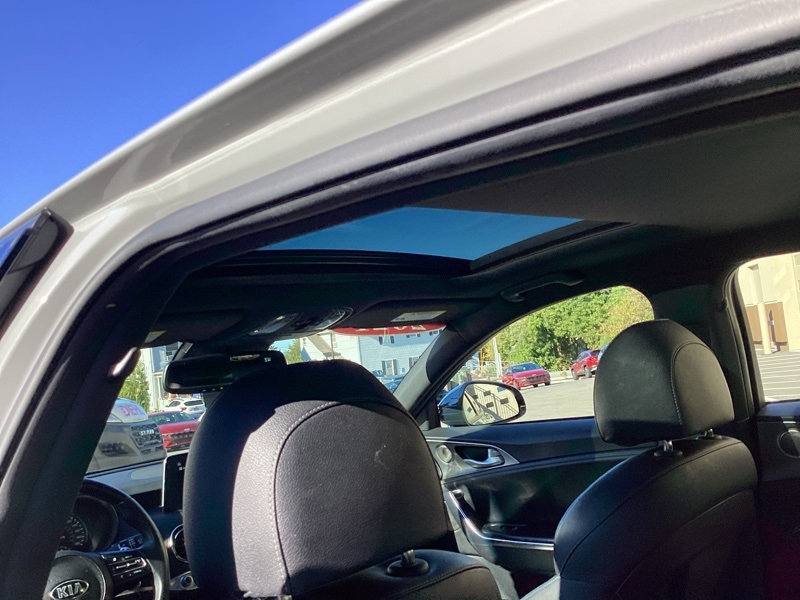 2021 Kia Stinger GT1 photo 24