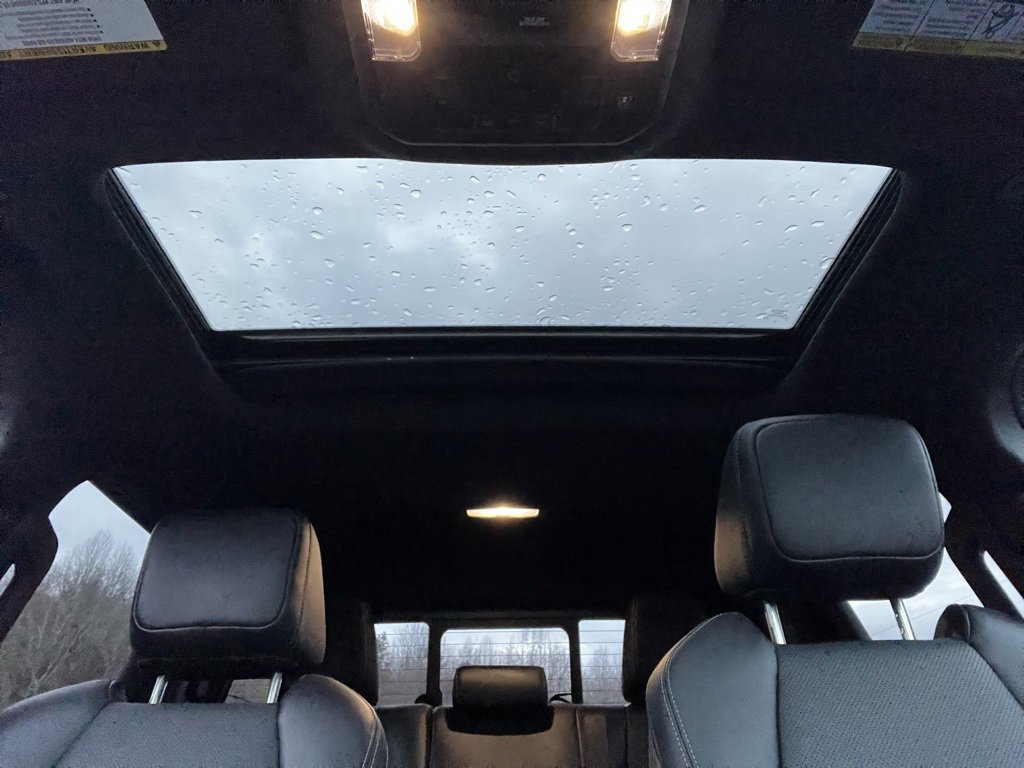 2024 Toyota Tacoma TRD Sport photo 2