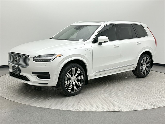 2024 Volvo XC90 Ultimate's photo