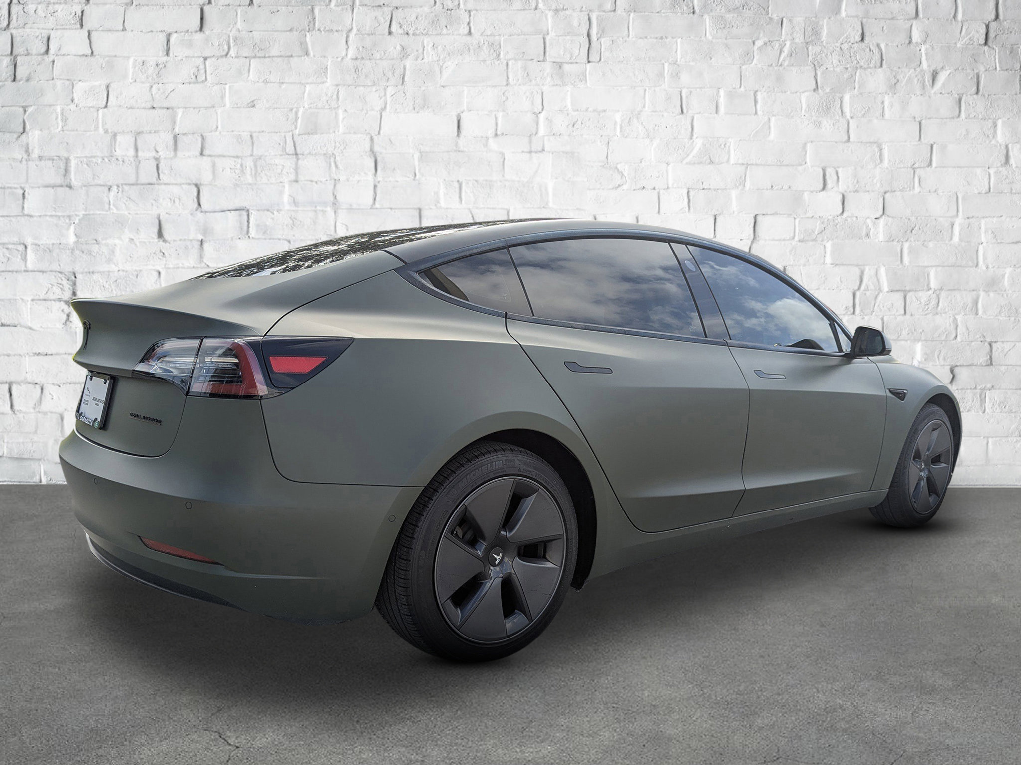 2021 Tesla Model 3 Long Range photo 4