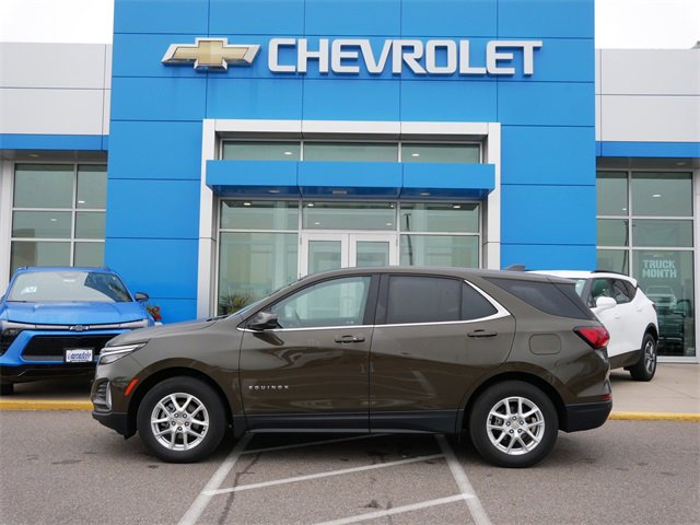 Used 2023 Chevrolet Equinox LT with VIN 3GNAXUEG6PL100850 for sale in Roseville, Minnesota