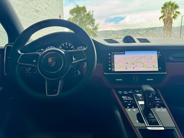 2022 Porsche Cayenne Platinum Edition photo 12