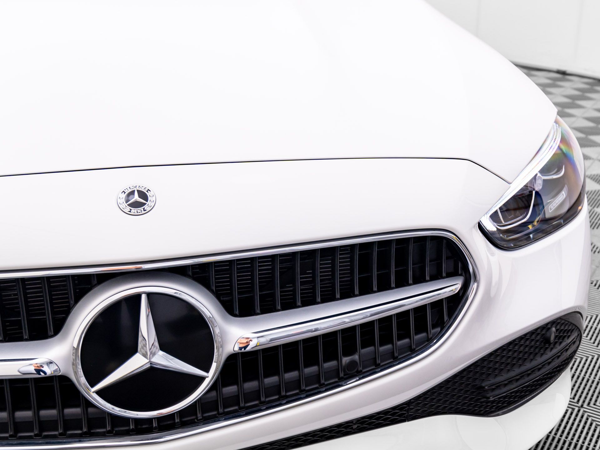 2025 Mercedes Benz C 300 4MATIC photo 23