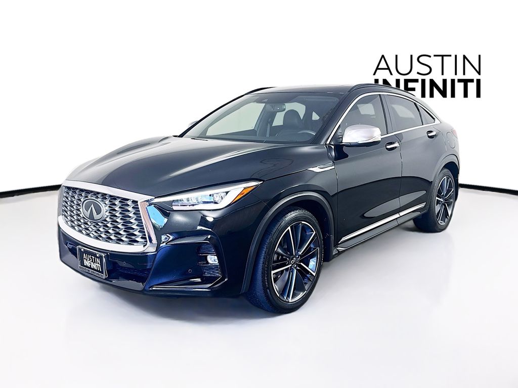 2023 Infiniti QX55 Essential photo 3