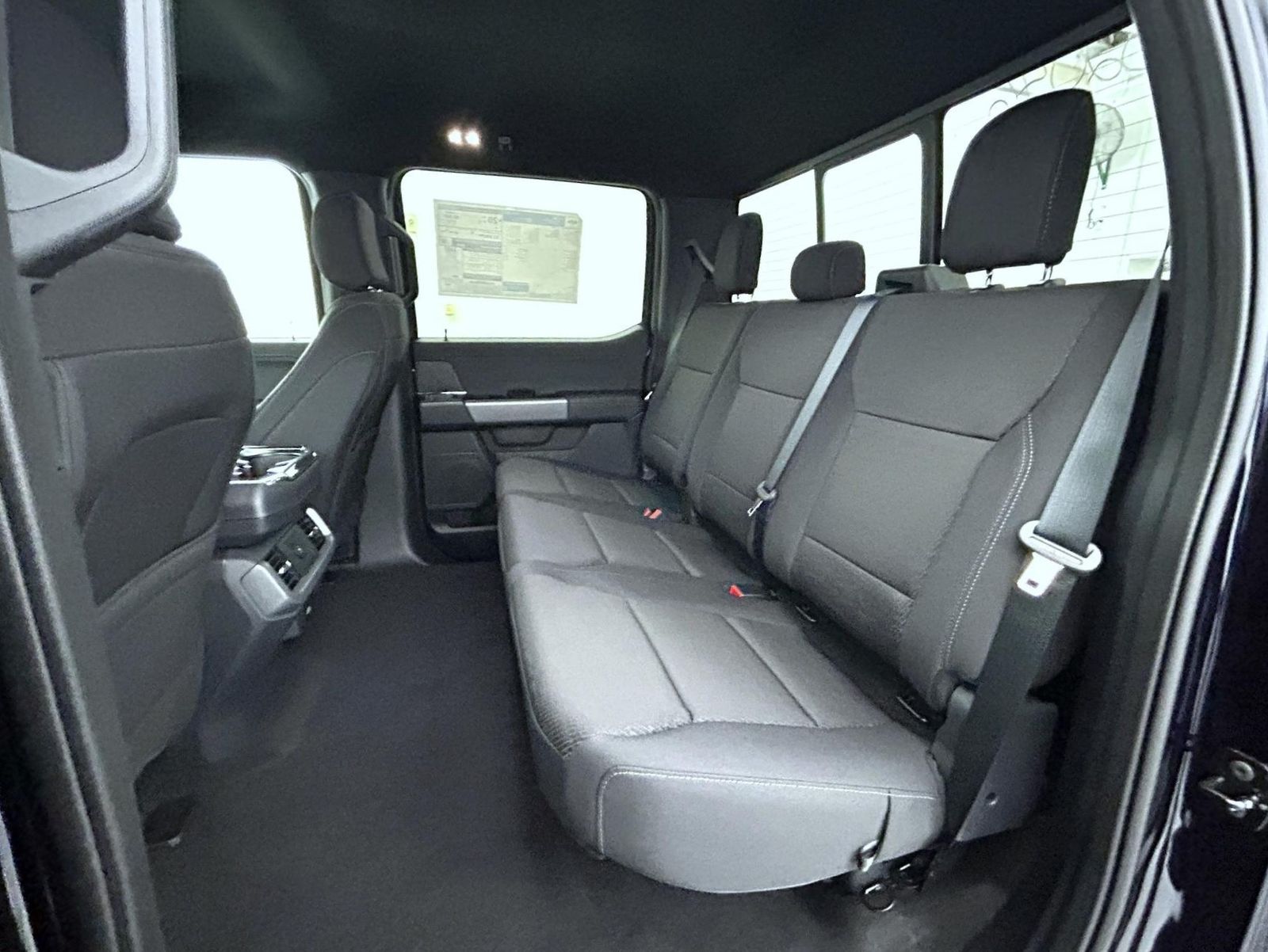 2025 Ford F-150 XLT photo 15