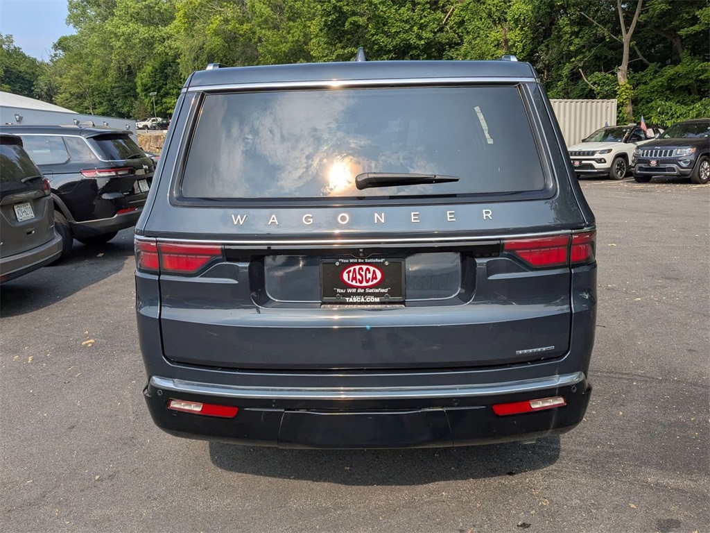 2024 Jeep Wagoneer Series II photo 4