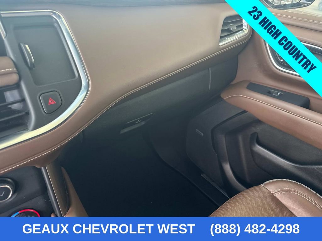 2023 Chevrolet Suburban High Country photo 39