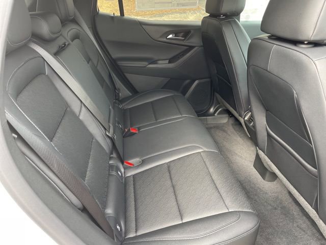 2025 Chevrolet Equinox LT photo 24
