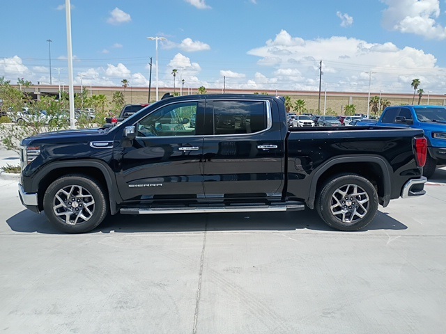 2022 Gmc Sierra 1500 SLT photo 3