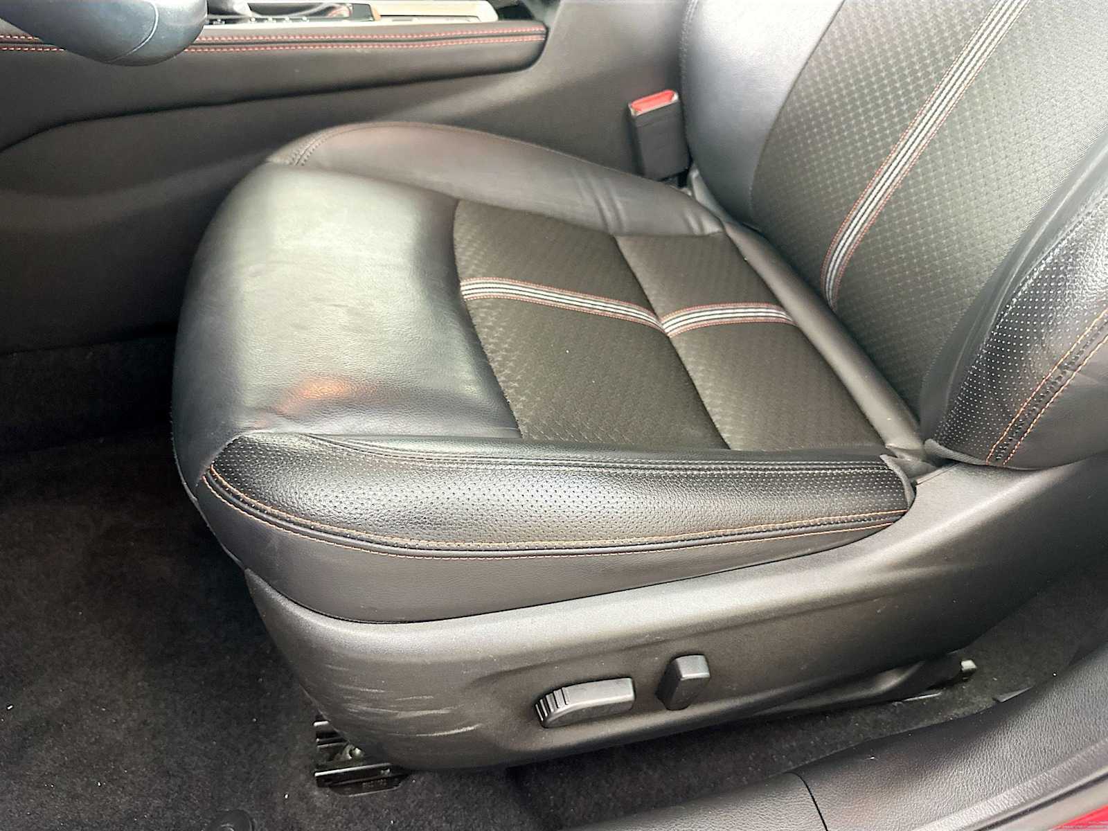 2023 Nissan Altima 2.5 SR photo 18