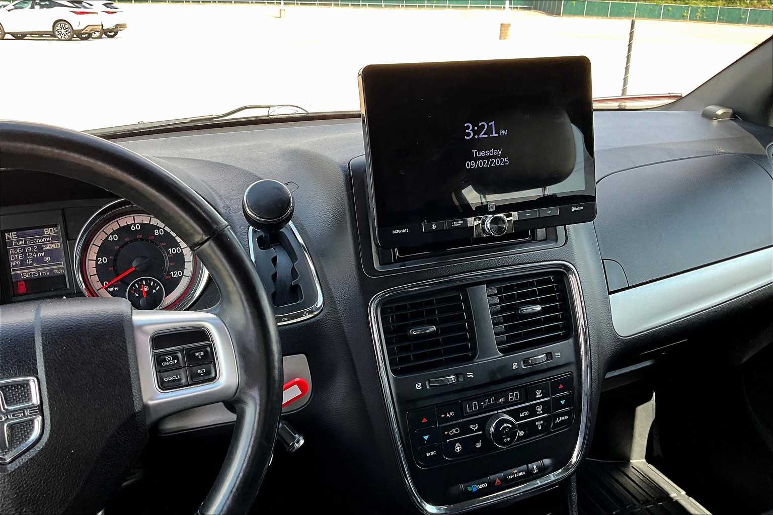 2017 Dodge Grand Caravan GT photo 6