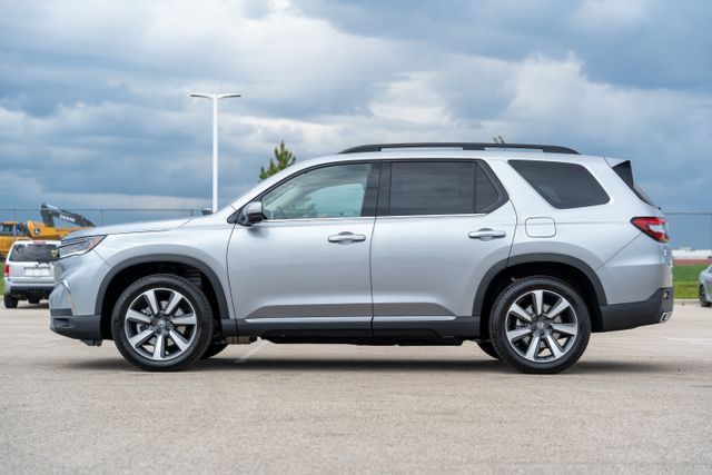 2025 Honda Pilot Elite photo 4