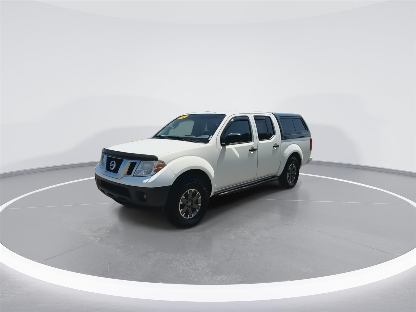 2018 Nissan Frontier Desert Runner photo 4