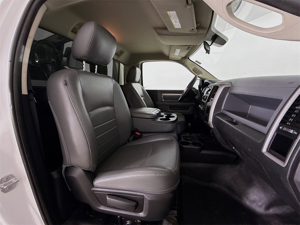 2017 Ram 2500 Tradesman photo 22