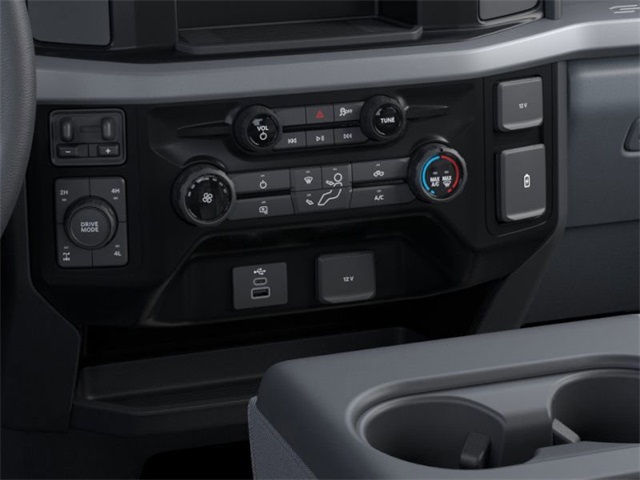 2026 Ford F-350 photo 14