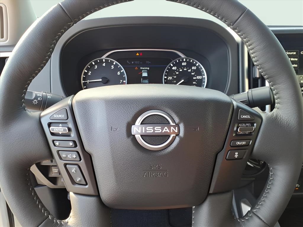 2025 Nissan Frontier SV photo 30