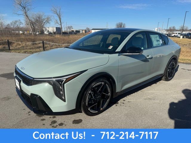 2025 Kia K4 GT-Line's photo