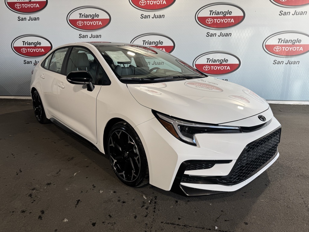 2025 Toyota Corolla SE photo 3