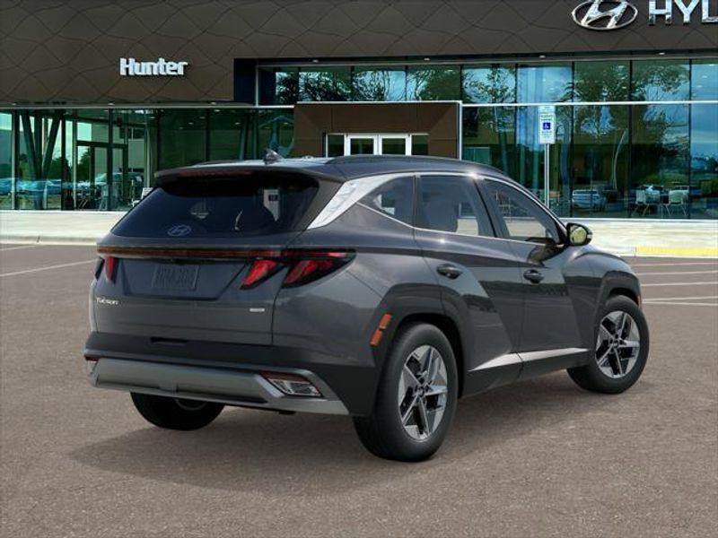2026 Hyundai Tucson SEL photo 2