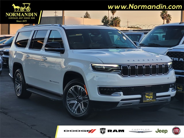 2023 Jeep Wagoneer L Series II's photo