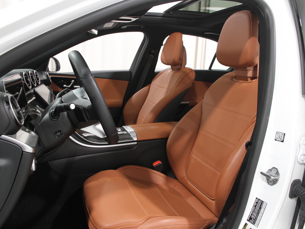 2023 Mercedes Benz C 300 4MATIC photo 4