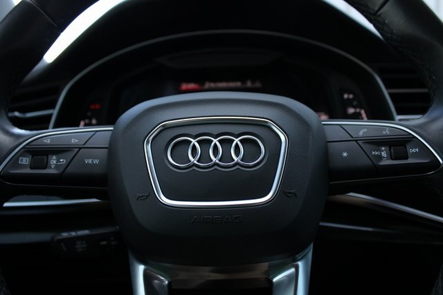 2023 Audi Q7 55 Premium Plus photo 14