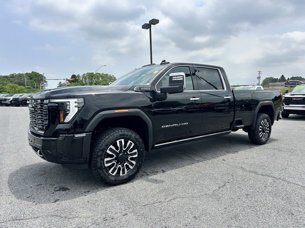 2025 Gmc Sierra 3500 HD Denali Ultimate photo 2