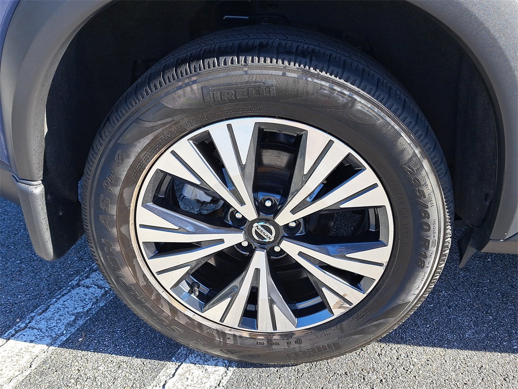 2021 Nissan Rogue SV photo 8