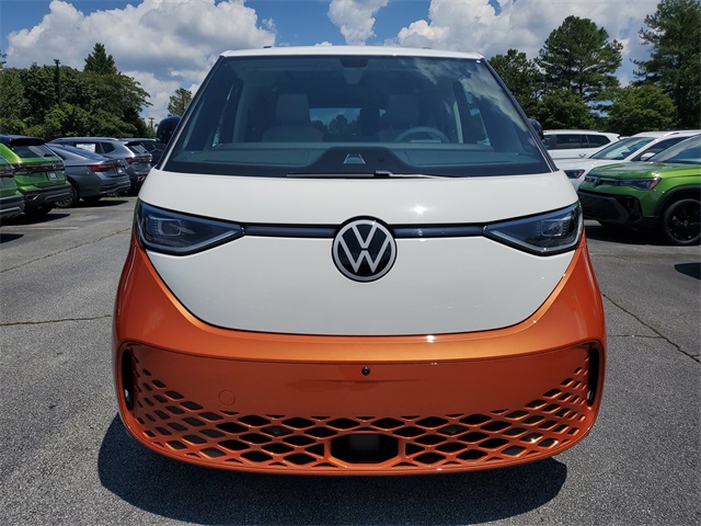 2025 Volkswagen ID. Buzz photo 2
