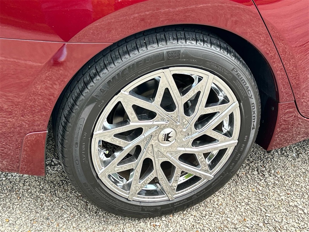 2019 Nissan Maxima SL photo 11