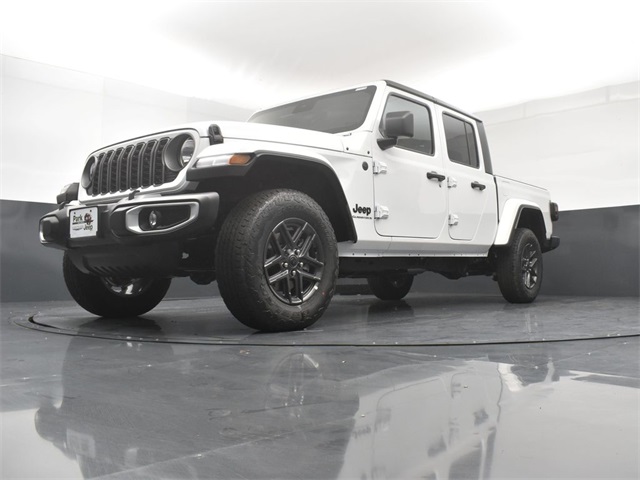 2025 Jeep Gladiator Sport photo 21