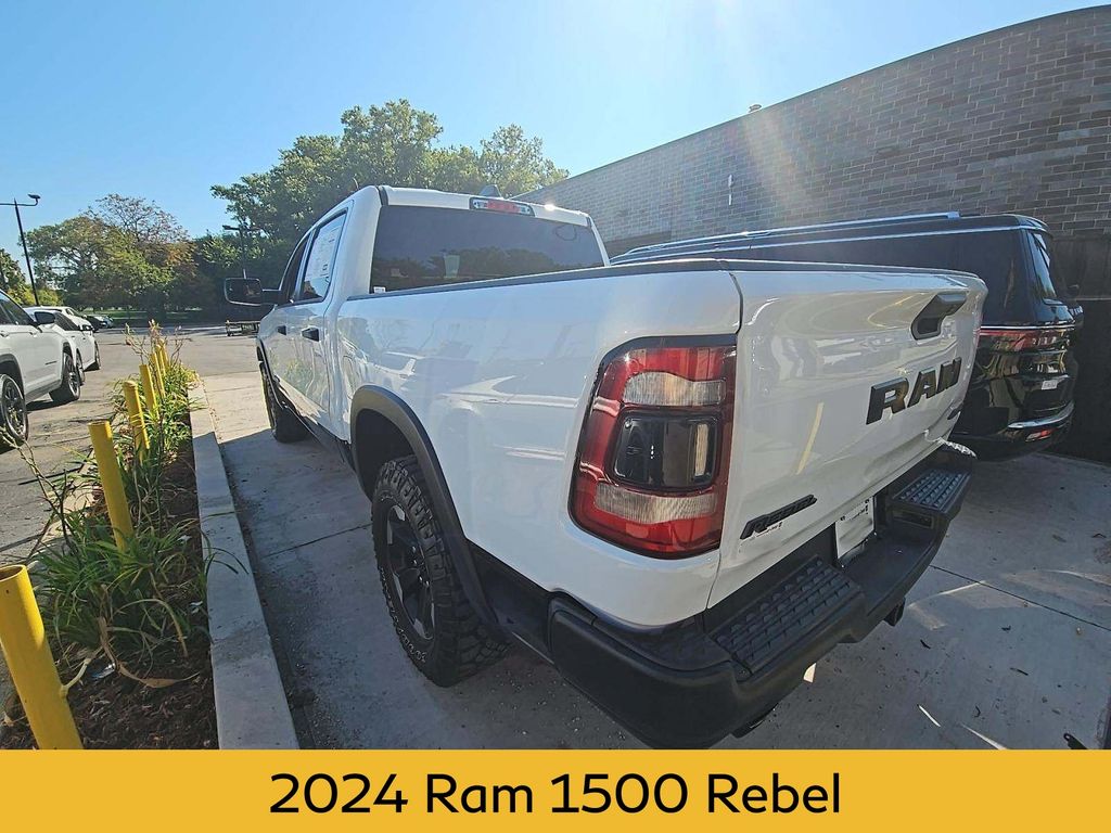 2024 Ram 1500 Rebel photo 3
