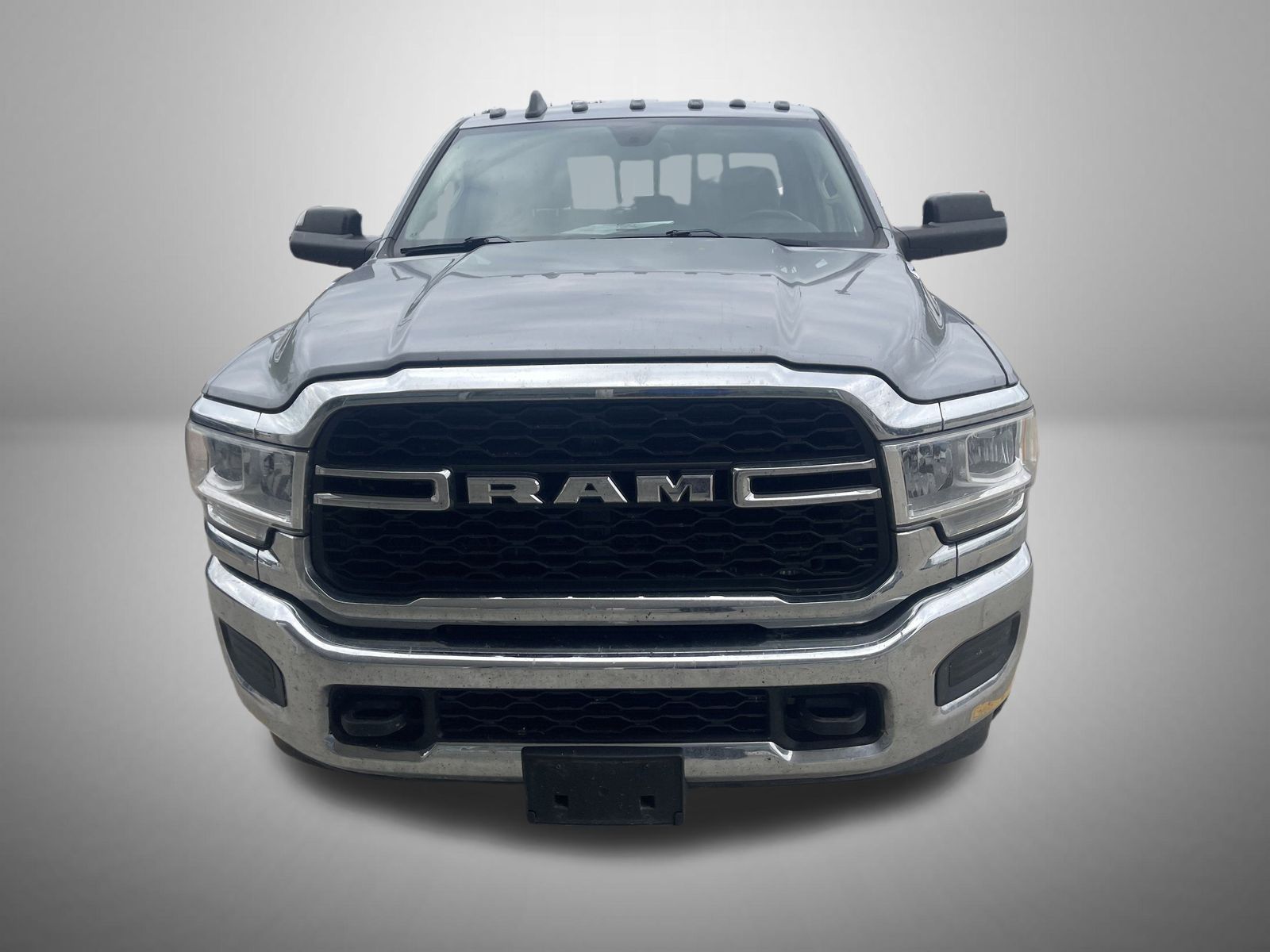 2020 Ram 3500 Tradesman photo 2