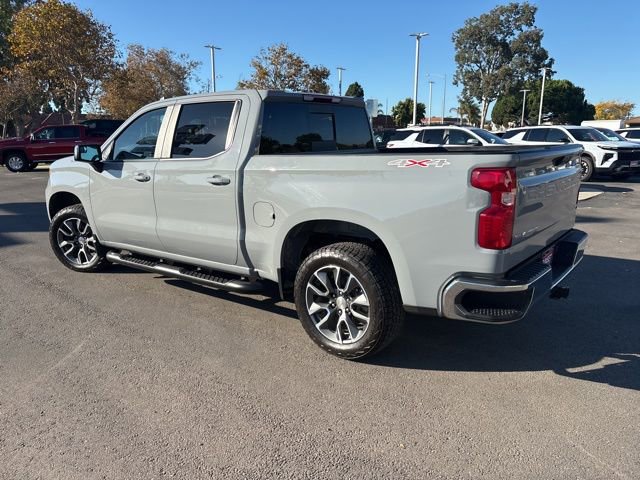 2024 Chevrolet Silverado 1500 LT photo 3