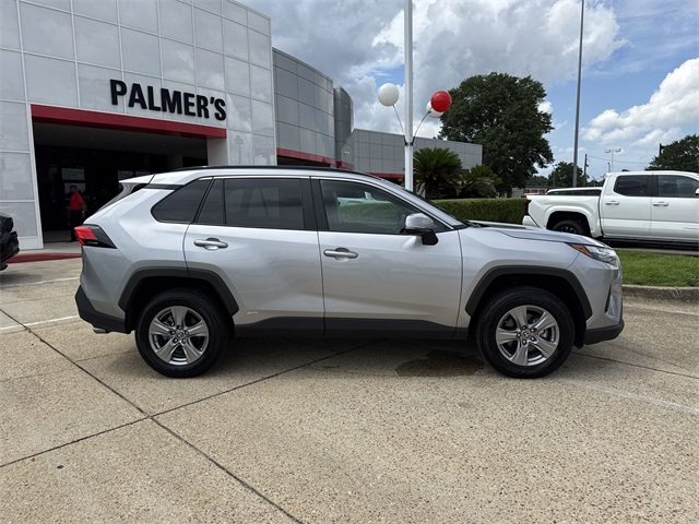 Used 2024 Toyota RAV4 XLE with VIN 4T3RWRFV0RU155590 for sale in Northfield, Minnesota