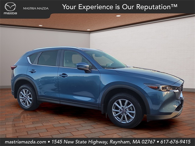 2023 Mazda CX-5 S Preferred package's photo