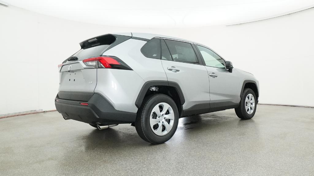 2025 Toyota RAV4 LE photo 21
